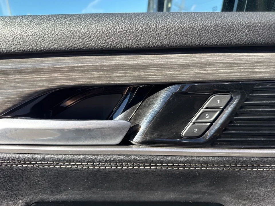 2024 Jeep WS Wagoneer - Image 11 of 21