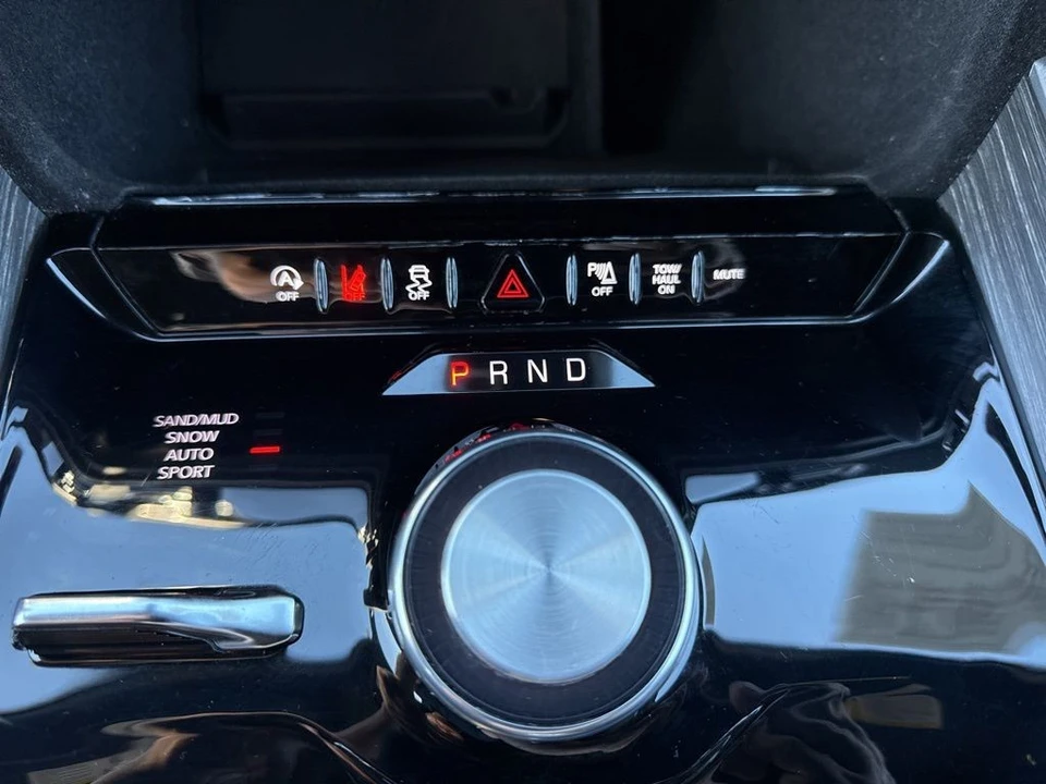 2024 Jeep WS Wagoneer - Image 20 of 21