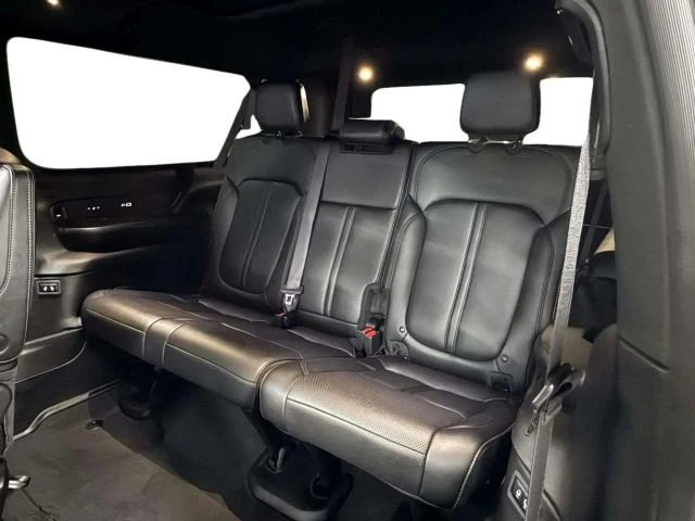 2024 Jeep WS Wagoneer - Image 18 of 21