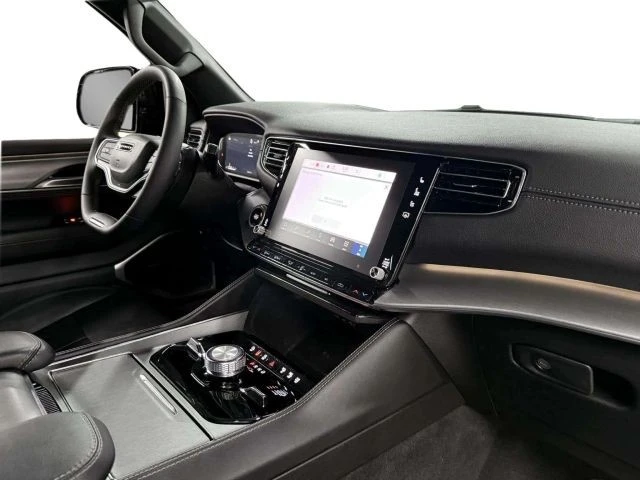 2024 Jeep WS Wagoneer - Image 19 of 21