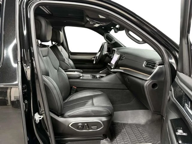 2024 Jeep WS Wagoneer - Image 12 of 21