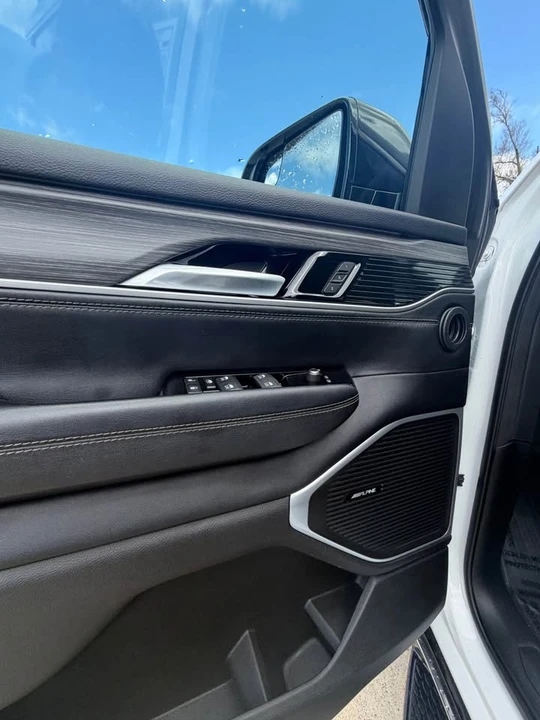 2024 Jeep WS Wagoneer - Image 9 of 12