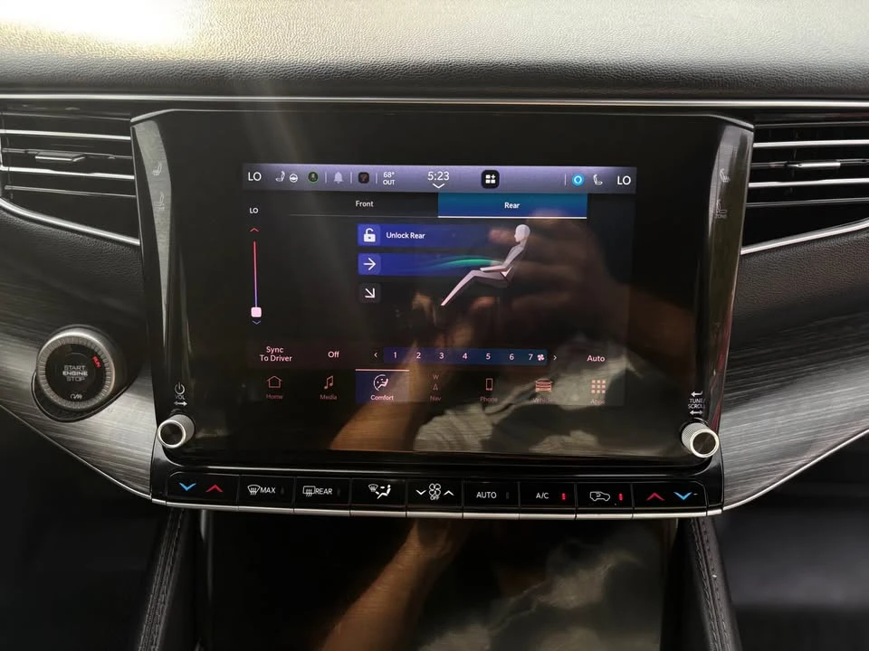 2024 Jeep WS Wagoneer - Image 19 of 20