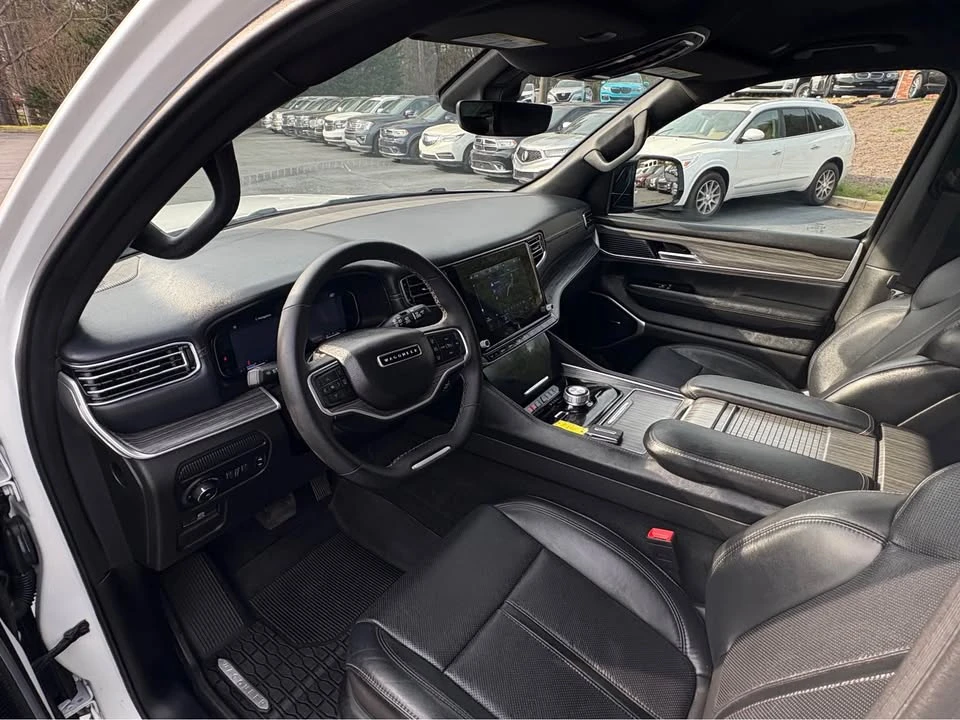 2024 Jeep WS Wagoneer - Image 11 of 20