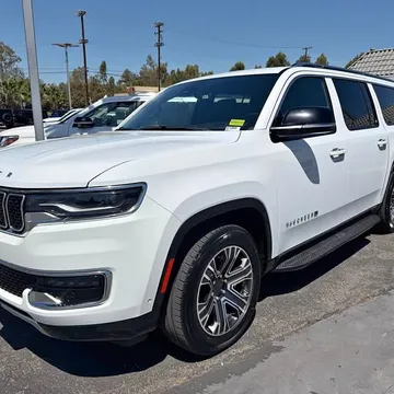 2024 Jeep Wagoneer L Series II Sport Utility 4D