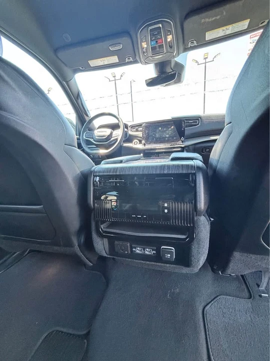 2024 Jeep WS Wagoneer - Image 13 of 18