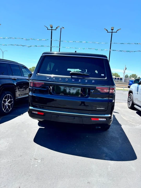 2024 Jeep WS Wagoneer - Image 17 of 18
