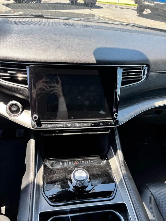 2024 Jeep WS Wagoneer - Image 11 of 18