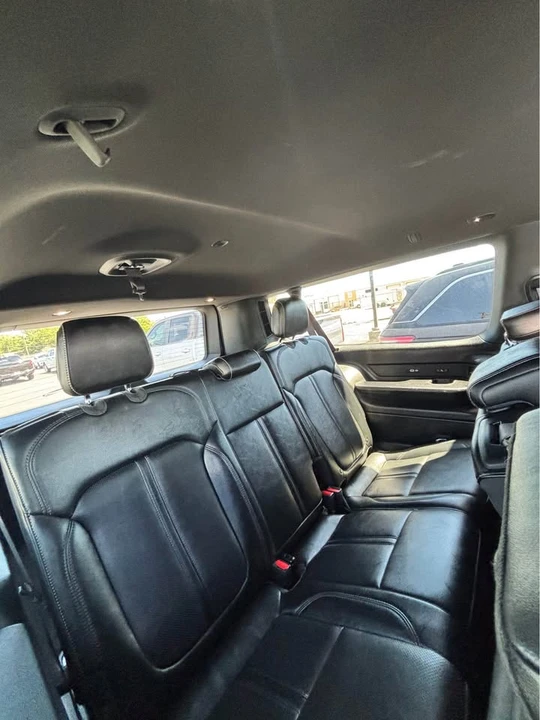 2024 Jeep WS Wagoneer - Image 14 of 18