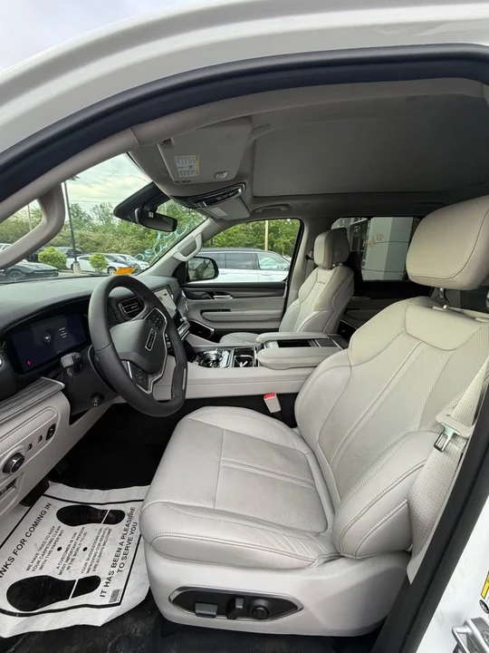 2024 Jeep WS Wagoneer - Image 10 of 11