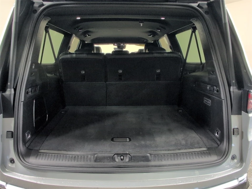2024 Jeep WS Wagoneer - Image 10 of 12