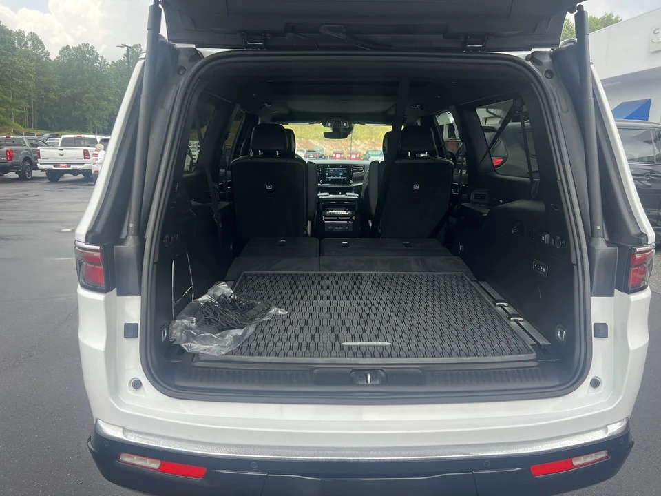 2024 Jeep WS Wagoneer - Image 10 of 21