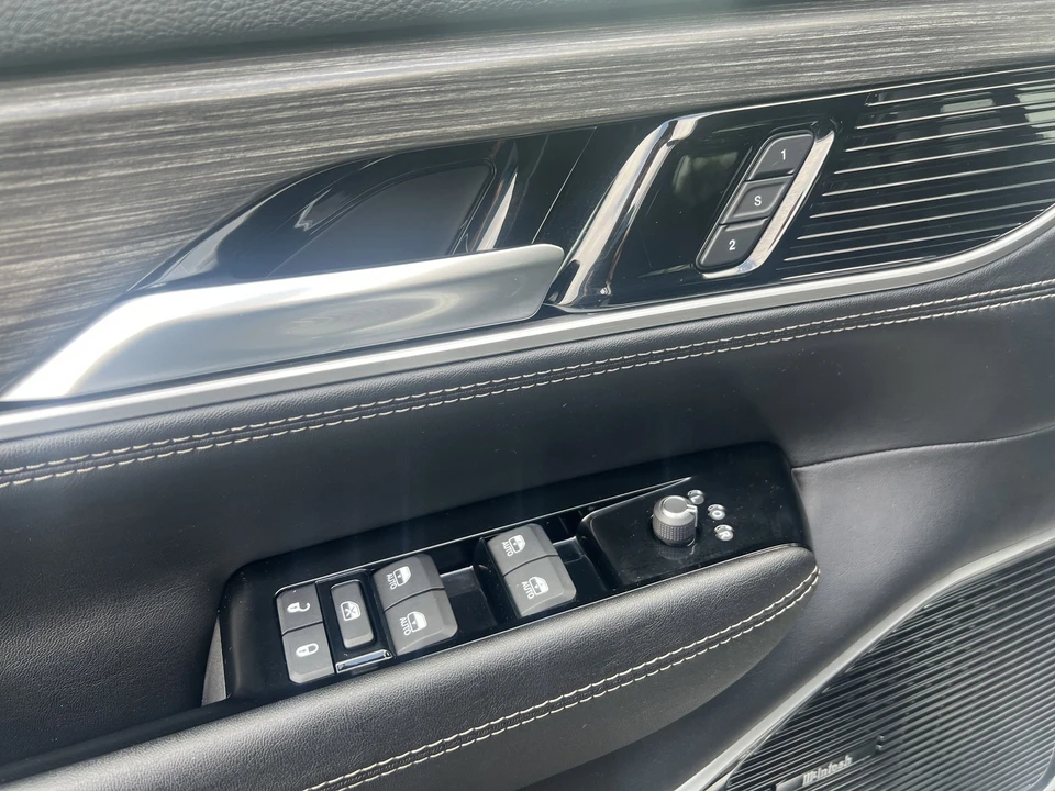 2024 Jeep WS Wagoneer - Image 20 of 21