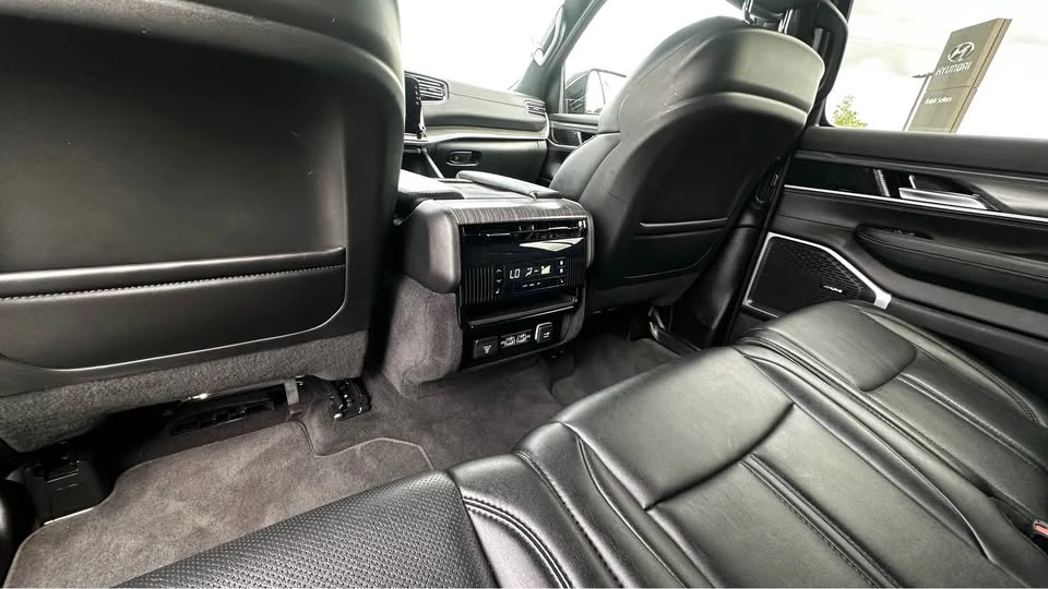 2024 Jeep WS Wagoneer - Image 9 of 16