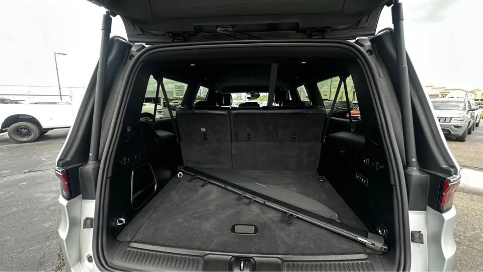 2024 Jeep WS Wagoneer - Image 7 of 16