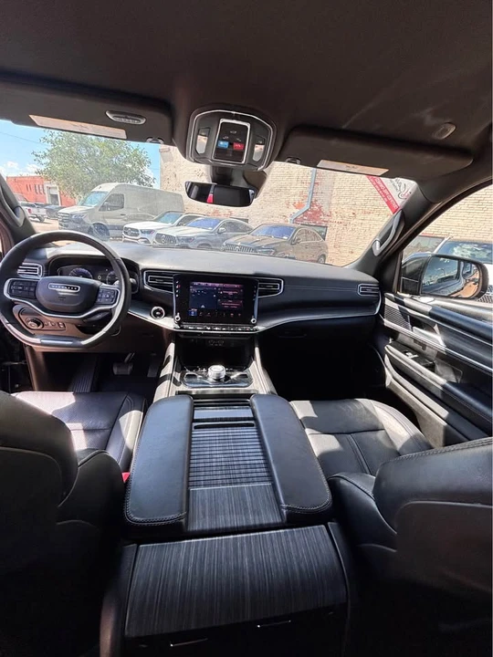 2024 Jeep WS Wagoneer - Image 10 of 16