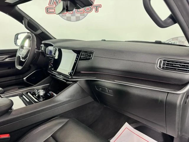 2024 Jeep WS Wagoneer - Image 12 of 31