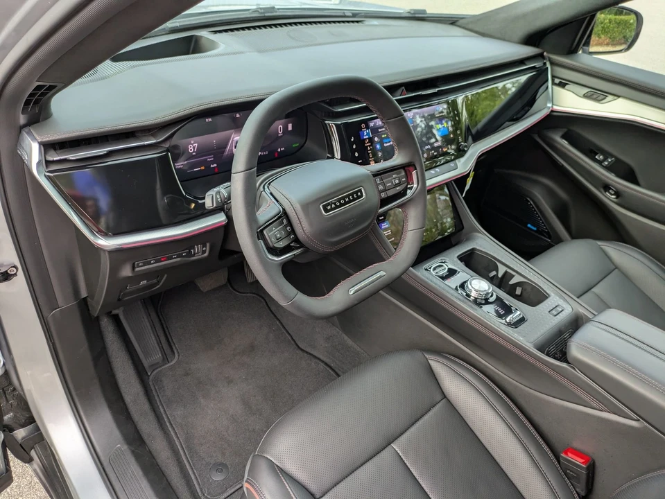 2024 Jeep Wagoneer S - Image 14 of 21