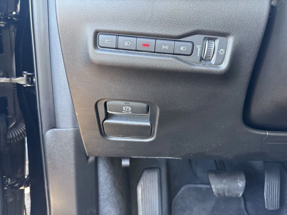 2024 Jeep Wagoneer S - Image 19 of 27