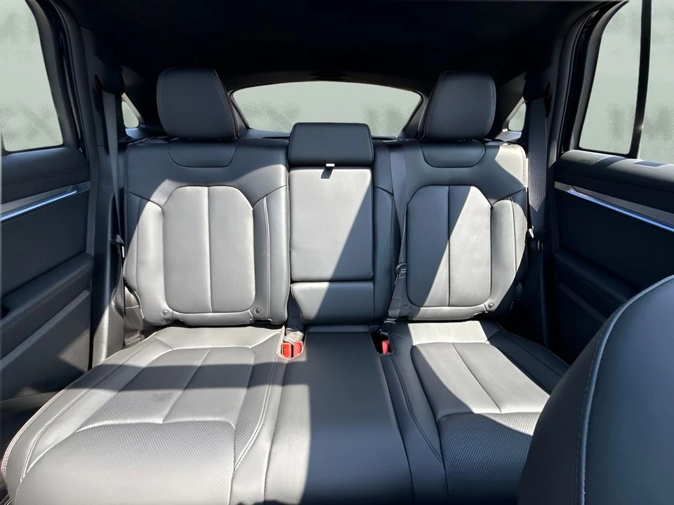 2024 Jeep Wagoneer S - Image 11 of 31