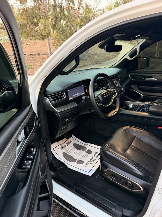 2024 Jeep WS Wagoneer - Image 10 of 18