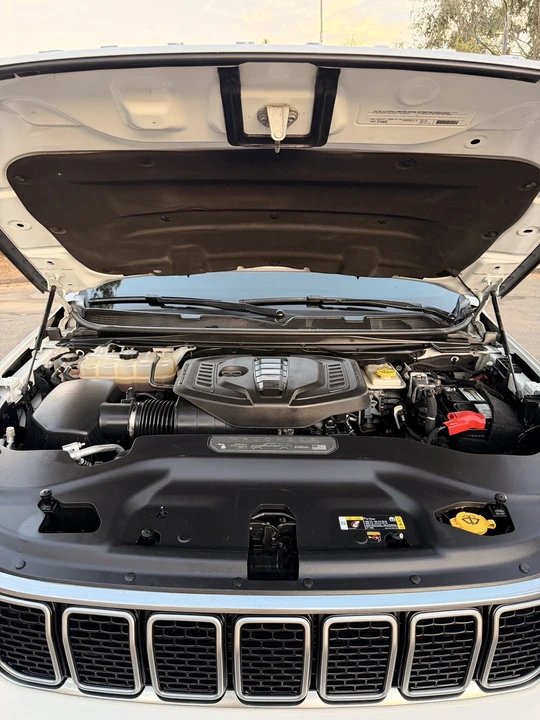 2024 Jeep WS Wagoneer - Image 15 of 18