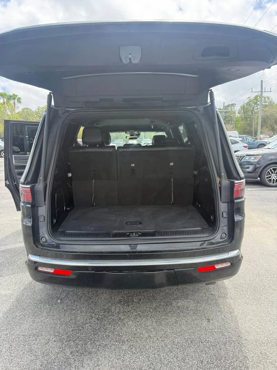 2024 Jeep WS Wagoneer - Image 13 of 14