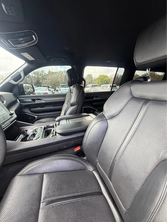 2024 Jeep WS Wagoneer - Image 8 of 14