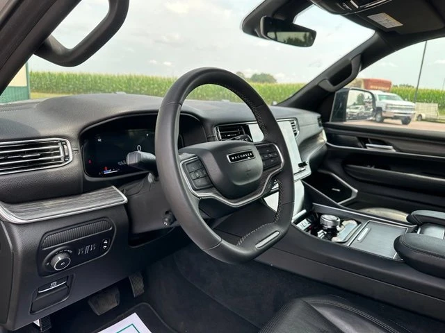 2024 Jeep WS Wagoneer - Image 12 of 20