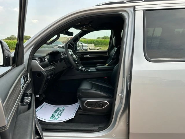 2024 Jeep WS Wagoneer - Image 10 of 20