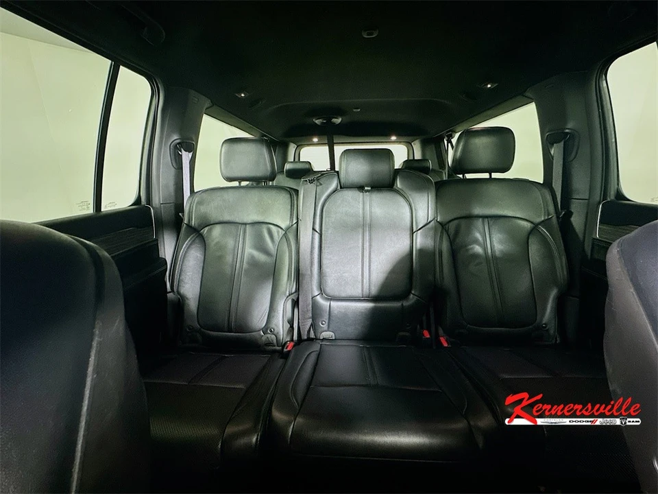 2024 Jeep WS Wagoneer - Image 13 of 21