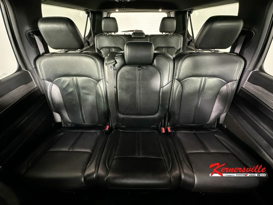2024 Jeep WS Wagoneer - Image 13 of 24