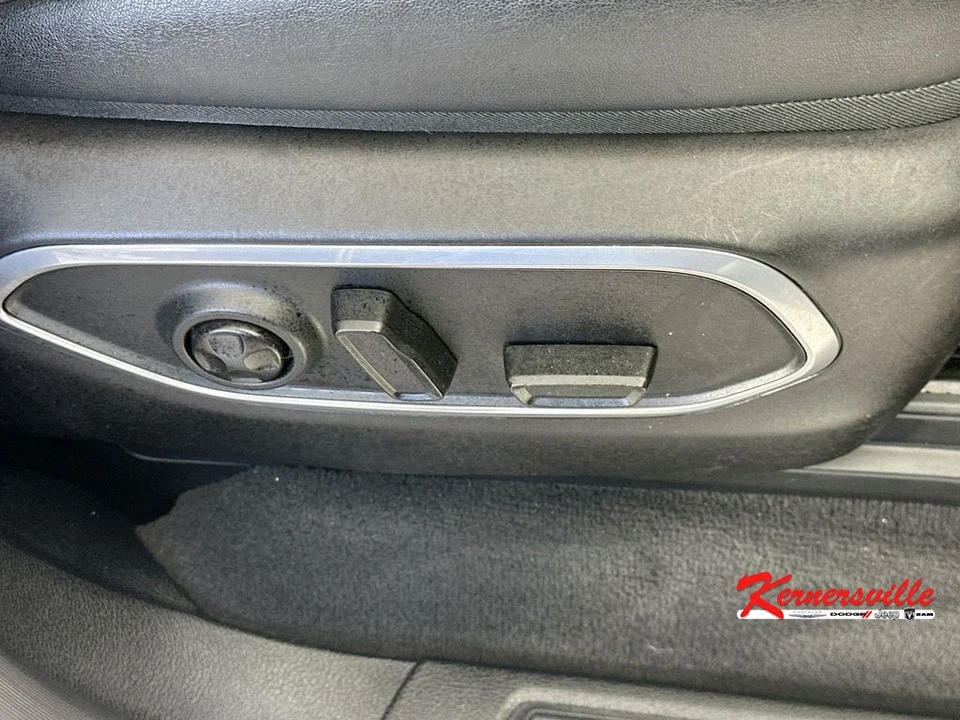 2024 Jeep WS Wagoneer - Image 23 of 24