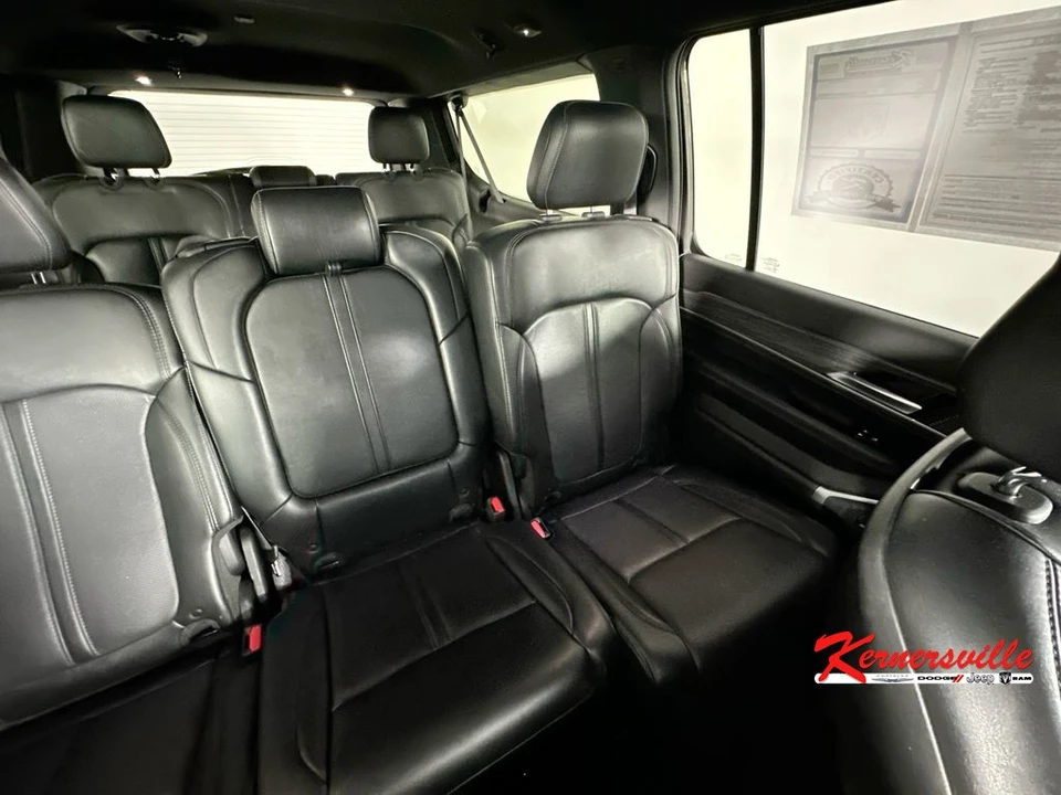 2024 Jeep WS Wagoneer - Image 14 of 24