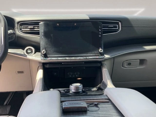 2024 Jeep WS Wagoneer - Image 10 of 12