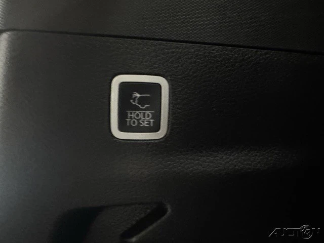 2024 Jeep WS Wagoneer - Image 7 of 12