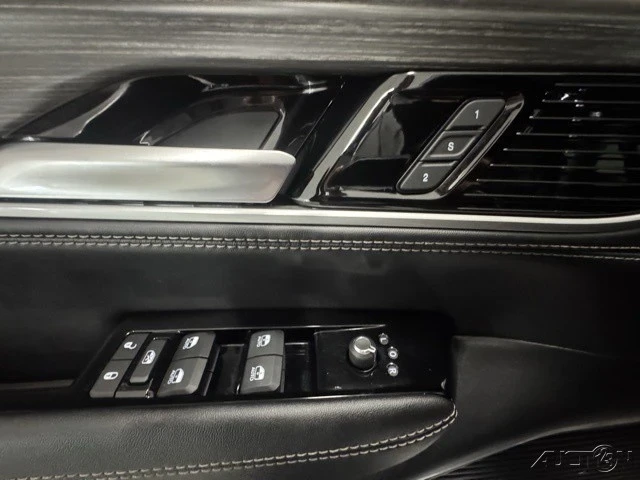 2024 Jeep WS Wagoneer - Image 11 of 12