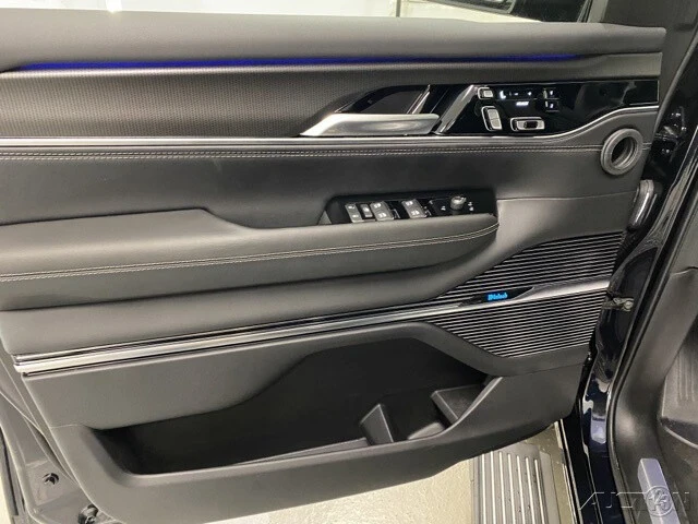 2024 Jeep WS Wagoneer - Image 10 of 12