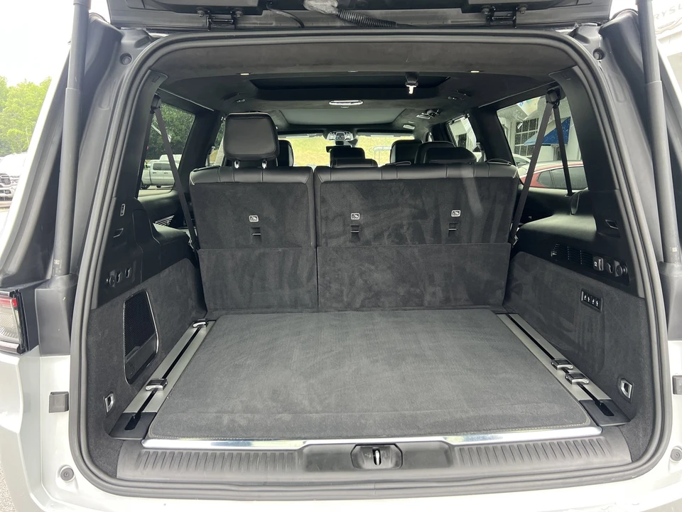 2024 Jeep WS Wagoneer - Image 8 of 31