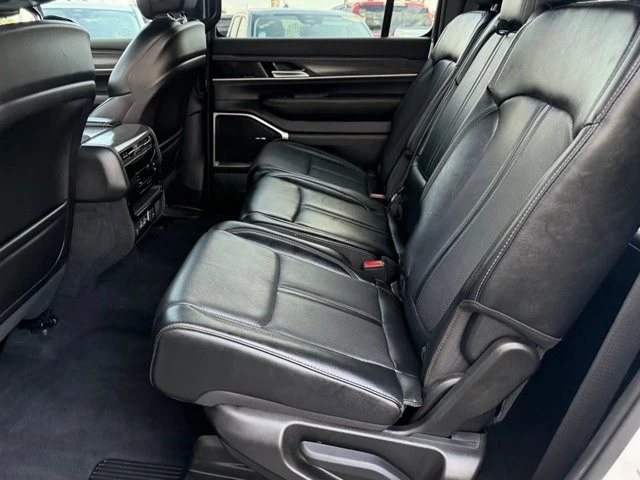 2024 Jeep WS Wagoneer - Image 31 of 31
