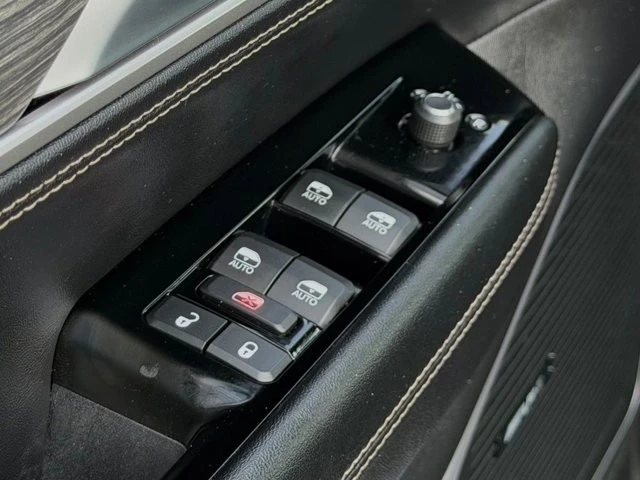 2024 Jeep WS Wagoneer - Image 16 of 31