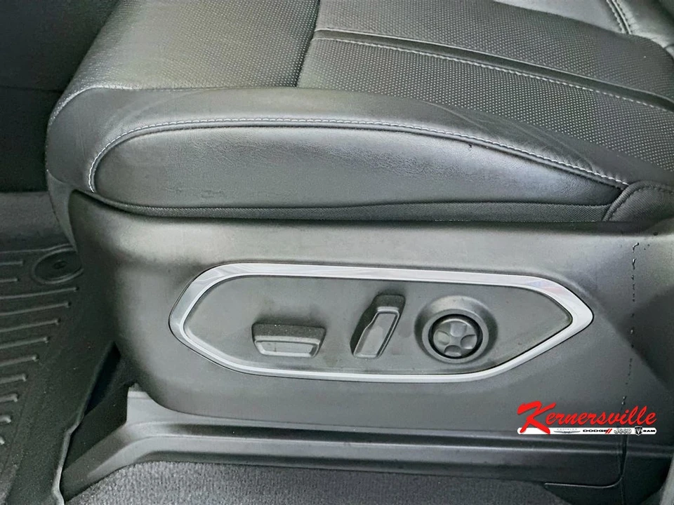 2024 Jeep WS Wagoneer - Image 22 of 24
