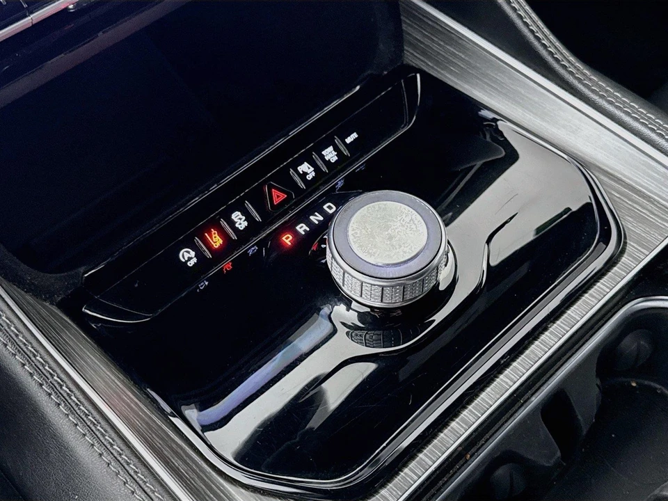 2024 Jeep WS Wagoneer - Image 22 of 31