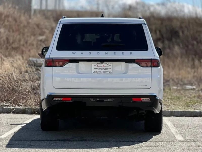 2024 Jeep WS Wagoneer - Image 7 of 12