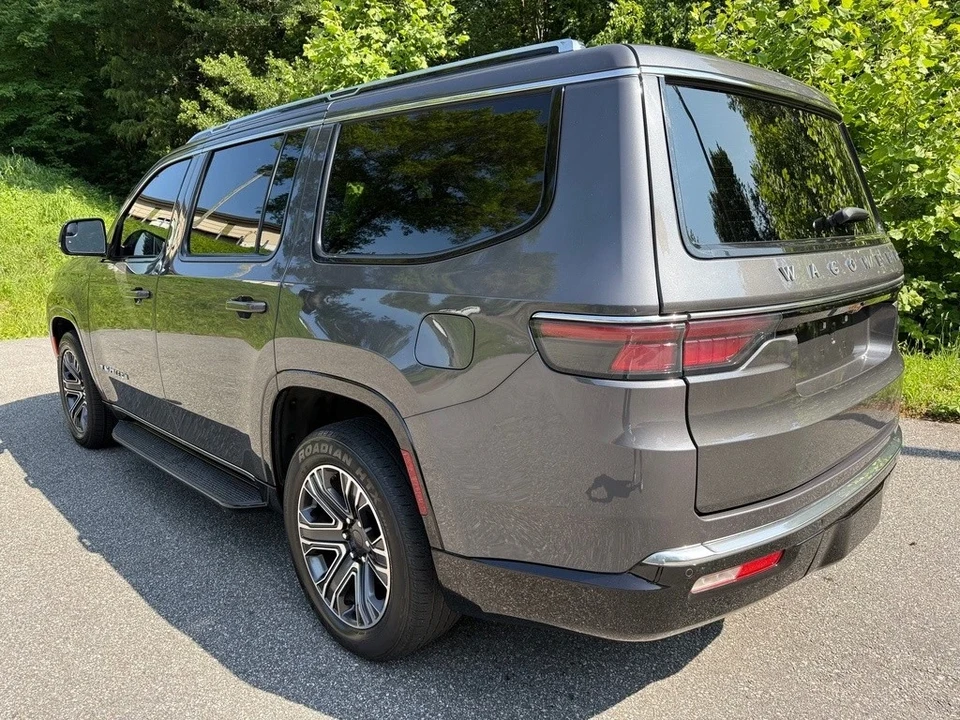 2024 Jeep WS Wagoneer - Image 8 of 21