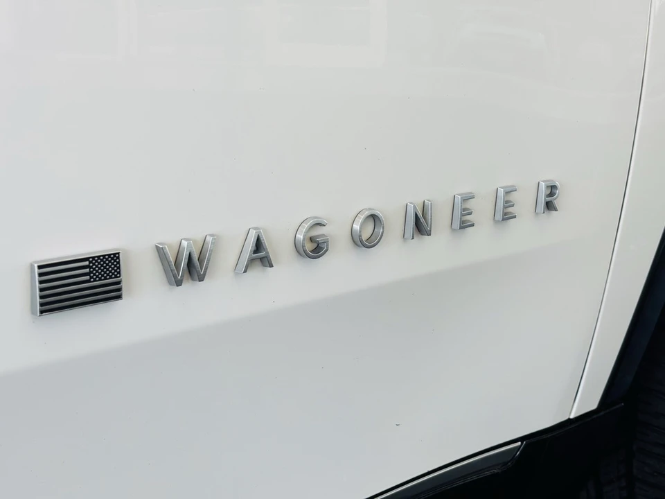 2024 Jeep WS Wagoneer - Image 7 of 31