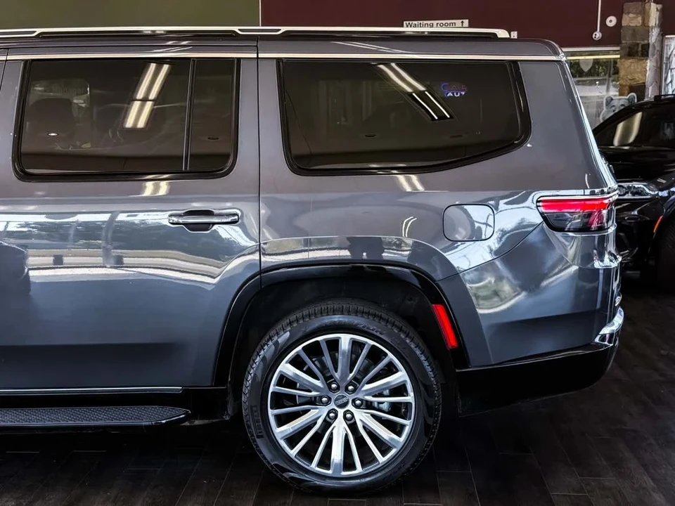 2024 Jeep WS Wagoneer - Image 9 of 21