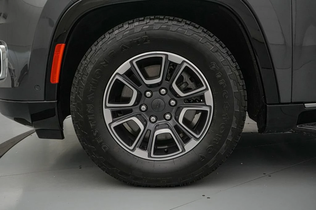 2024 Jeep WS Wagoneer - Image 11 of 30