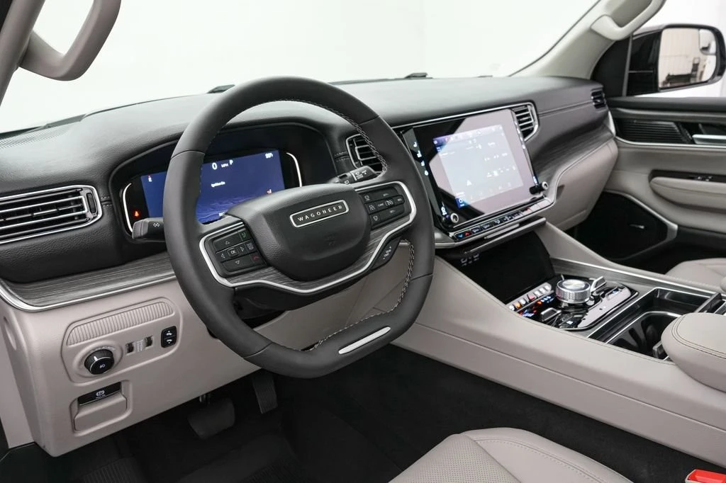 2024 Jeep WS Wagoneer - Image 13 of 30