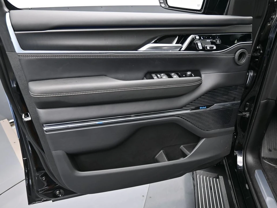 2024 Jeep WS Wagoneer - Image 12 of 12
